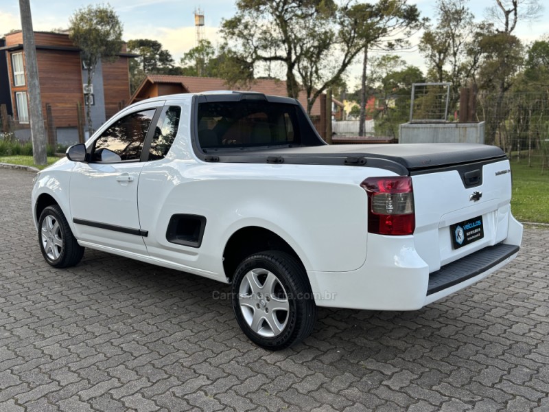 MONTANA 1.4 MPFI LS CS 8V FLEX 2P MANUAL - 2013 - CANELA