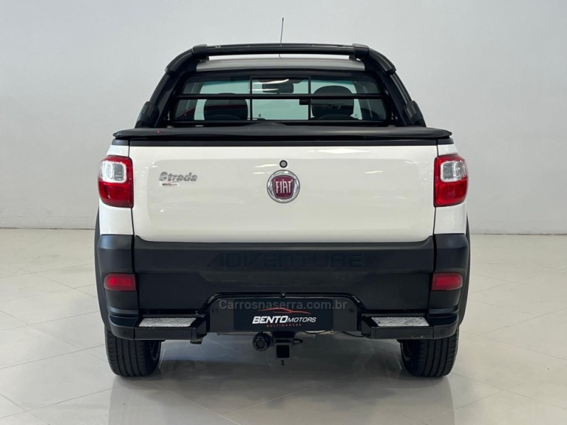 STRADA 1.8 MPI ADVENTURE LOCKER CD 16V FLEX 3P MANUAL - 2020 - BENTO GONçALVES