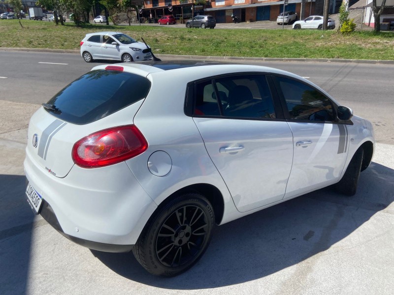 BRAVO 1.8 ESSENCE 16V FLEX 4P AUTOMATIZADO - 2011 - CAXIAS DO SUL