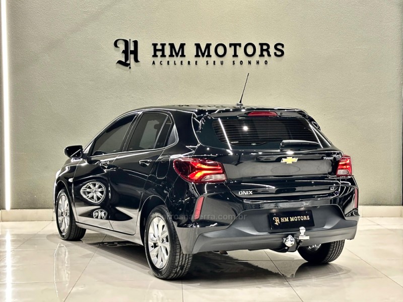 ONIX 1.0 LT 12V TURBO FLEX 4P AUTOMÁTICO - 2021 - CAXIAS DO SUL