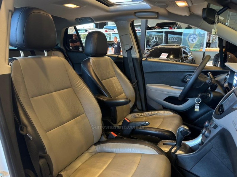 TRACKER 1.8 MPFI LTZ 4X2 16V FLEX 4P AUTOMÁTICO - 2015 - CAXIAS DO SUL