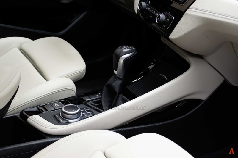 X1 2.0 16V TURBO ACTIVEFLEX SDRIVE20I X-LINE 4P AUTOMÁTICO - 2022 - GARIBALDI