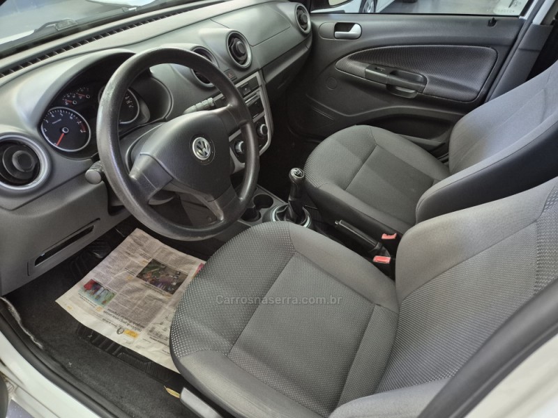 VOYAGE 1.6 MI TREND 8V FLEX 4P MANUAL - 2013 - GARIBALDI