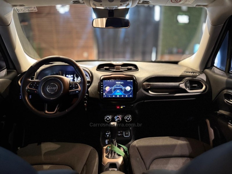 RENEGADE 2.0 16V CUSTOM 4X4 TURBO DIESEL 4P AUTOMÁTICA - 2018 - FARROUPILHA