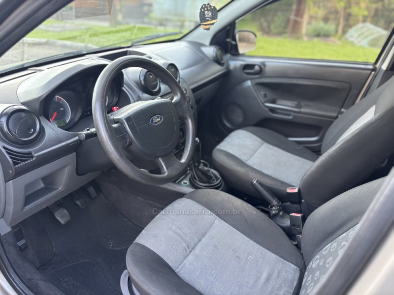 FIESTA 1.0 MPI 8V GASOLINA 4P MANUAL - 2013 - CANELA