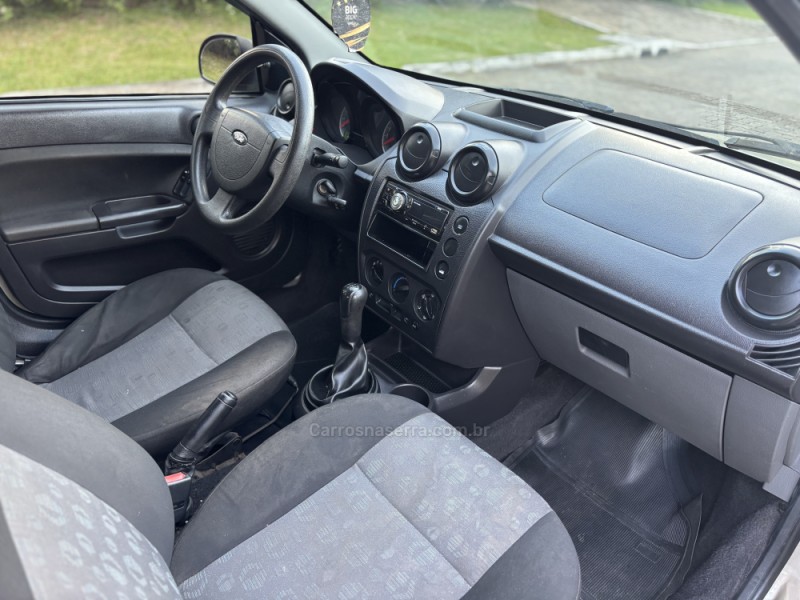 FIESTA 1.0 MPI 8V GASOLINA 4P MANUAL - 2013 - CANELA