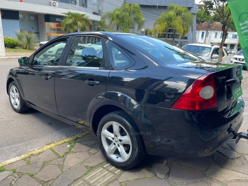 FOCUS 2.0 GLX 16V FLEX 4P MANUAL - 2009 - BENTO GONçALVES