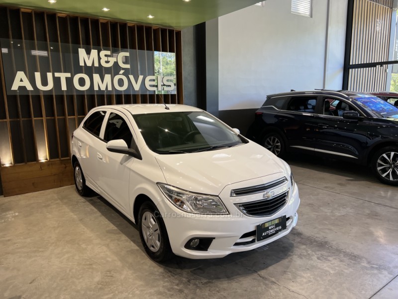 ONIX 1.0 MPFI LT 8V FLEX 4P MANUAL - 2016 - CAXIAS DO SUL