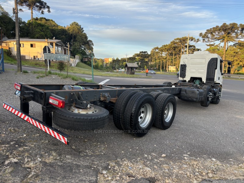 VM 270  - 2015 - CANELA