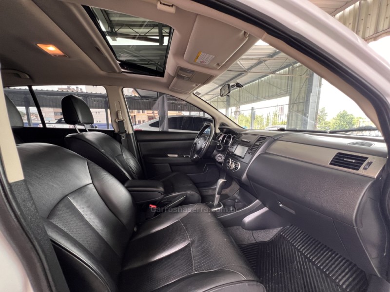 TIIDA 1.8 SL 16V FLEX 4P AUTOMÁTICO - 2013 - BOM PRINCíPIO