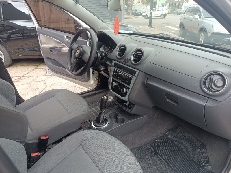 GOL 1.0 MI 8V FLEX 4P MANUAL G.IV - 2010 - FLORES DA CUNHA