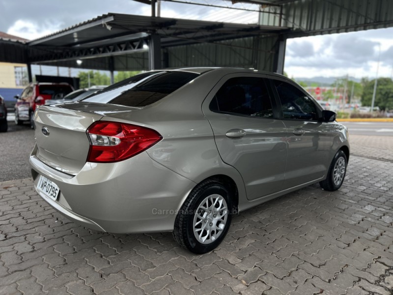 KA + 1.5 SE 16V FLEX 4P MANUAL - 2015 - BOM PRINCíPIO