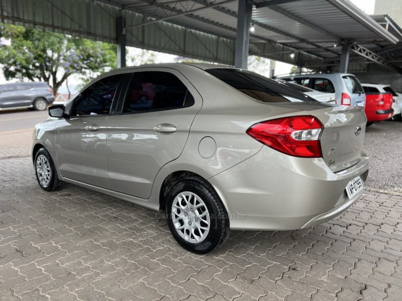 KA + 1.5 SE 16V FLEX 4P MANUAL - 2015 - BOM PRINCíPIO