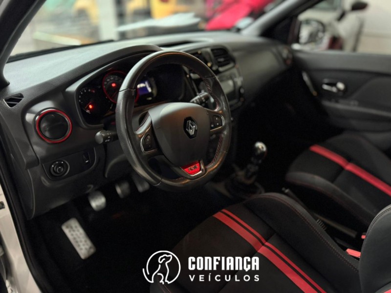 SANDERO 2.0 RS 16V FLEX 4P MANUAL - 2021 - BENTO GONçALVES