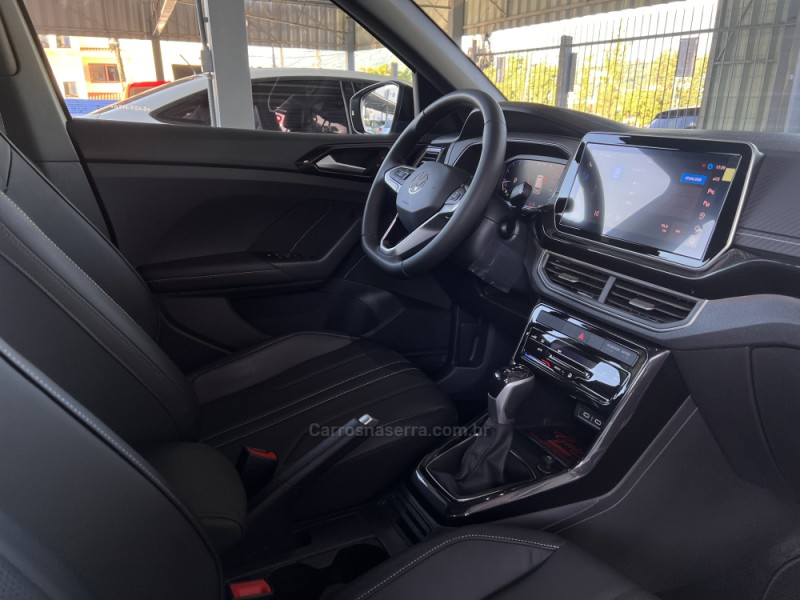 T-CROSS 1.4 HIGHLINE TSI 16V FLEX 4P AUTOMÁTICO - 2025 - BOM PRINCíPIO