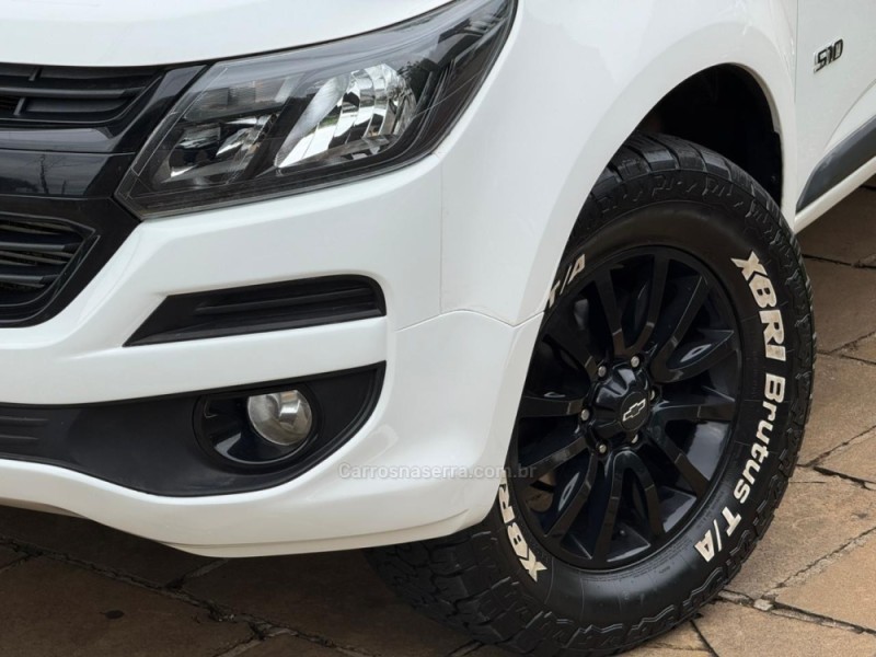 S10 2.8 LS 4X4 CD 16V TURBO DIESEL 4P MANUAL - 2020 - LAGOA VERMELHA