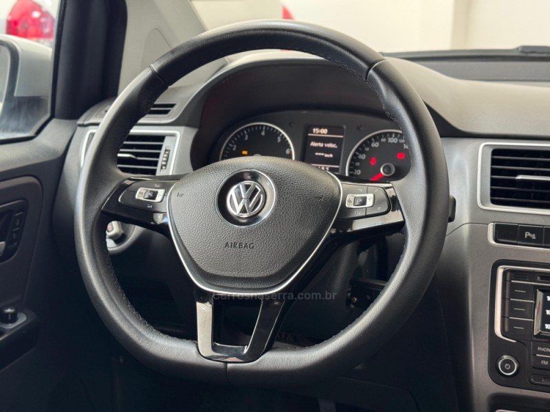 FOX 1.0 MI COMFORTLINE 8V FLEX 4P MANUAL - 2016 - SANTA CRUZ DO SUL