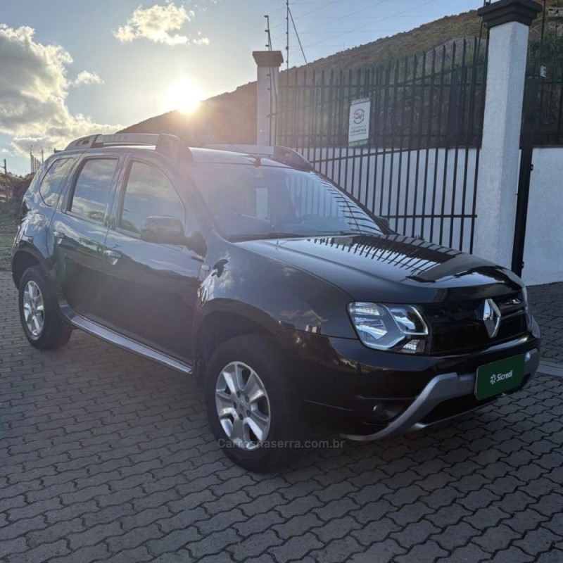 DUSTER 1.6 DYNAMIQUE 4X2 16V FLEX 4P MANUAL - 2017 - CAXIAS DO SUL