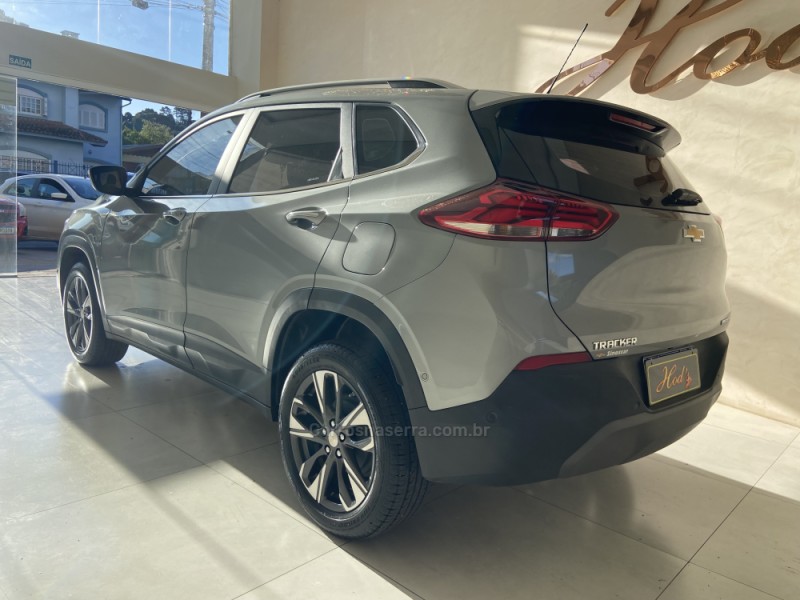 TRACKER 1.2 12V PREMIER TURBO FLEX 4P AUTOMÁTICO - 2025 - CANELA