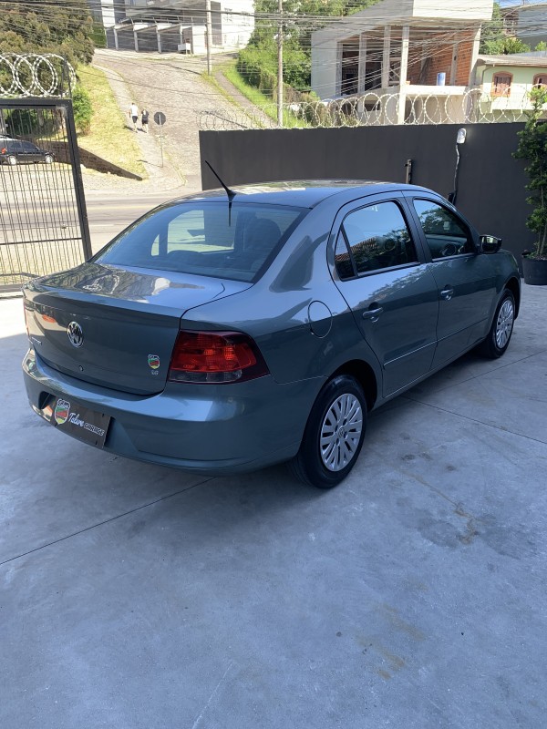 VOYAGE 1.6 MI TREND 8V FLEX 4P MANUAL - 2009 - CAXIAS DO SUL