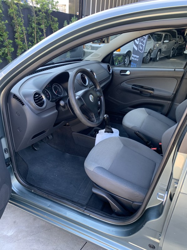 VOYAGE 1.6 MI TREND 8V FLEX 4P MANUAL - 2009 - CAXIAS DO SUL