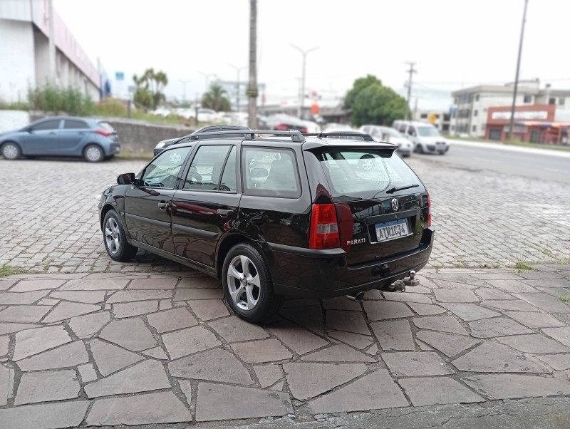 PARATI 1.8 MI TRACK & FIELD 8V FLEX 4P MANUAL G.III - 2005 - CAXIAS DO SUL