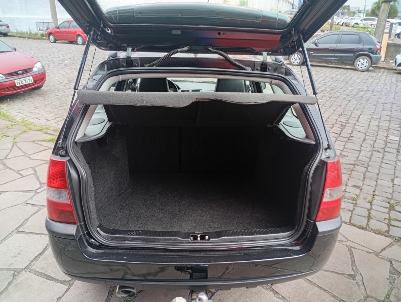 PARATI 1.8 MI TRACK & FIELD 8V FLEX 4P MANUAL G.III - 2005 - CAXIAS DO SUL