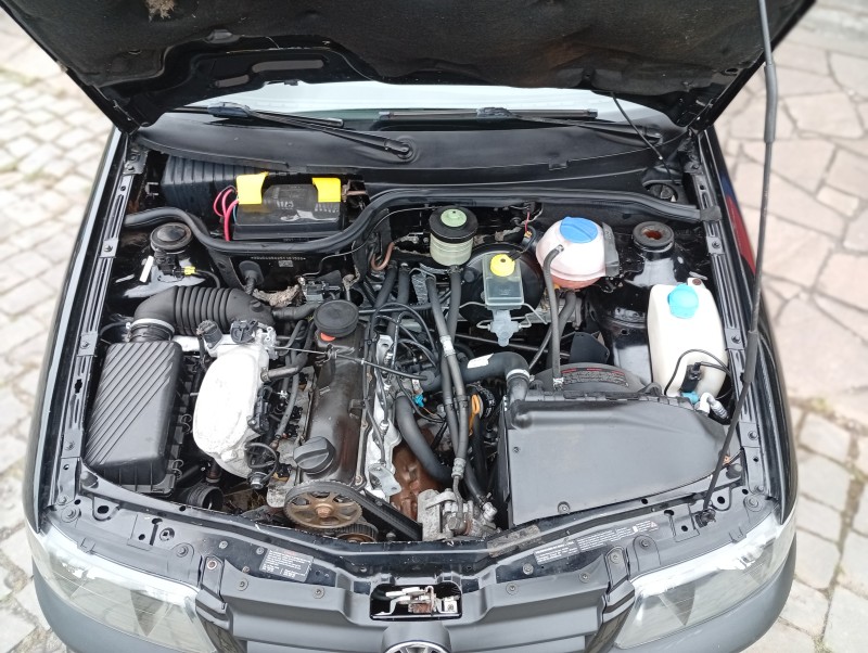 PARATI 1.8 MI TRACK & FIELD 8V FLEX 4P MANUAL G.III - 2005 - CAXIAS DO SUL