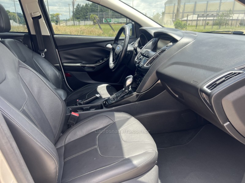 FOCUS 2.0 TITANIUM HATCH 16V FLEX 4P AUTOMÁTICO - 2016 - ANTôNIO PRADO
