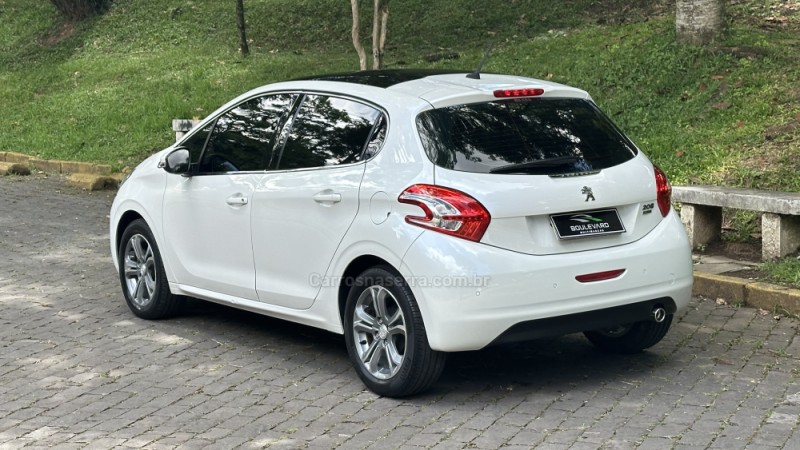 208 1.6 GRIFFE 16V FLEX 4P MANUAL - 2015 - CAXIAS DO SUL