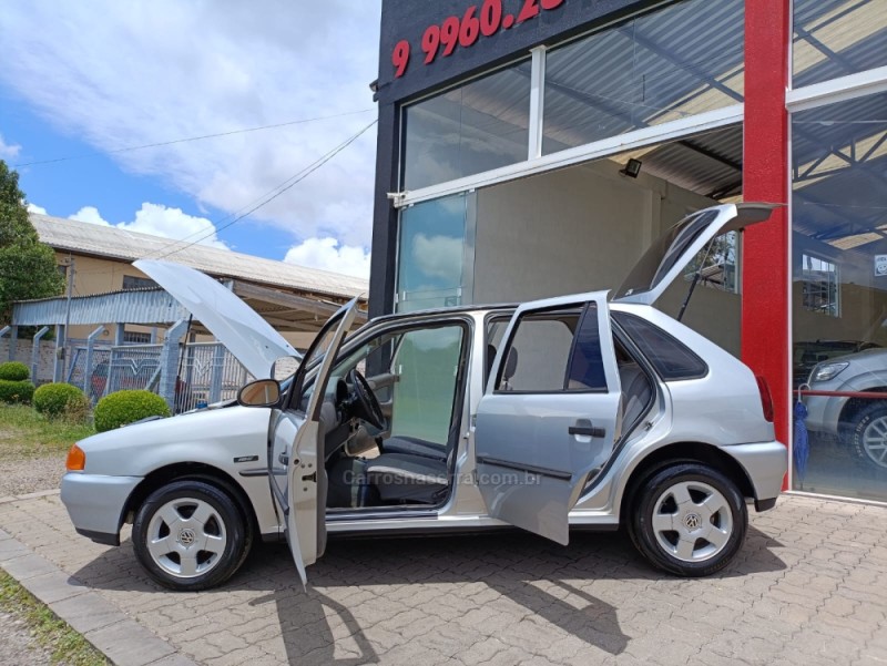 GOL 1.0 MI 16V GASOLINA 4P MANUAL - 1999 - NOVA PRATA