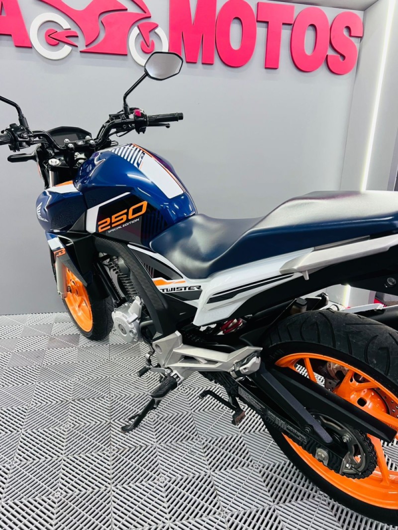 CB 250F TWISTER  - 2020 - CAMPO BOM