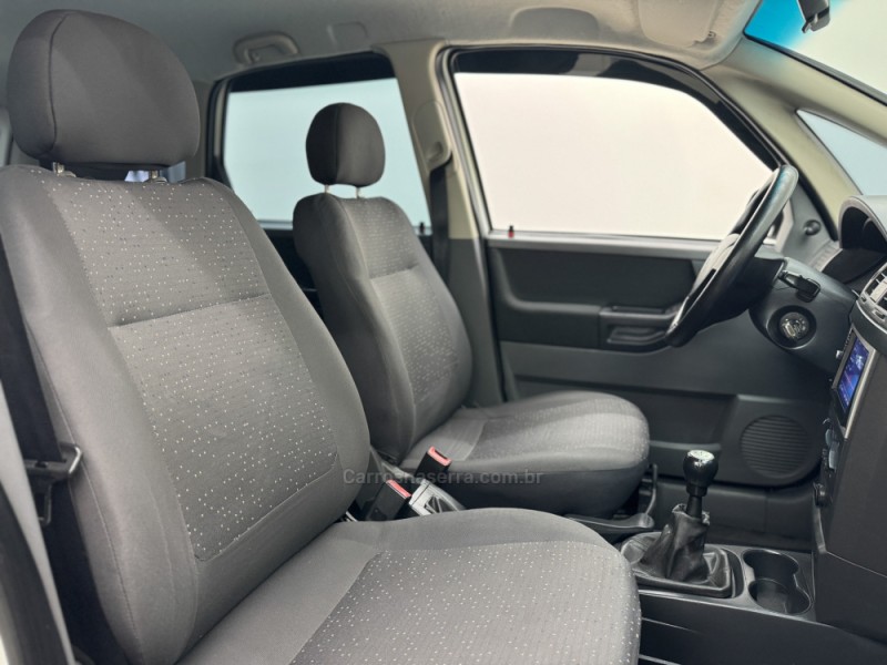 MERIVA 1.4 MPFI JOY 8V FLEX 4P MANUAL - 2012 - CARLOS BARBOSA