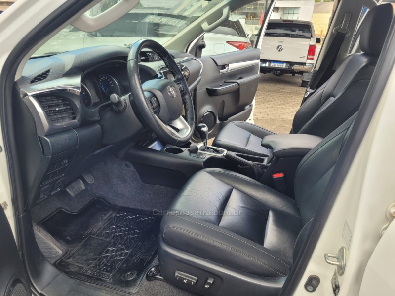 HILUX 2.8 SRV 4X4 CD 16V DIESEL 4P AUTOMÁTICO - 2017 - CAXIAS DO SUL