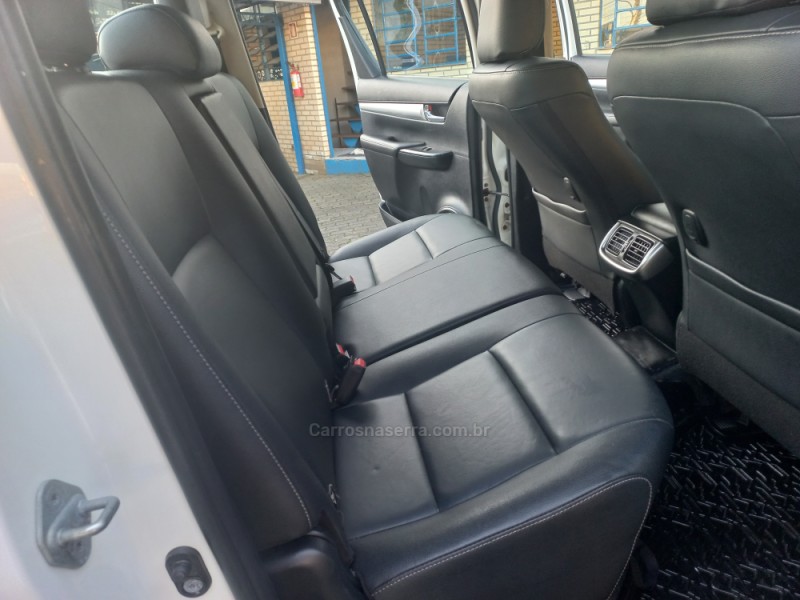 HILUX 2.8 SRV 4X4 CD 16V DIESEL 4P AUTOMÁTICO - 2017 - CAXIAS DO SUL