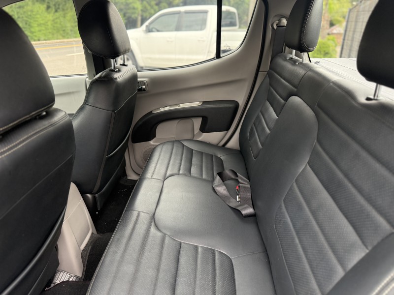 L200 TRITON 2.4 HLS CHROME 4X2 CD 16V FLEX 4P MANUAL - 2017 - NOVA PETRóPOLIS