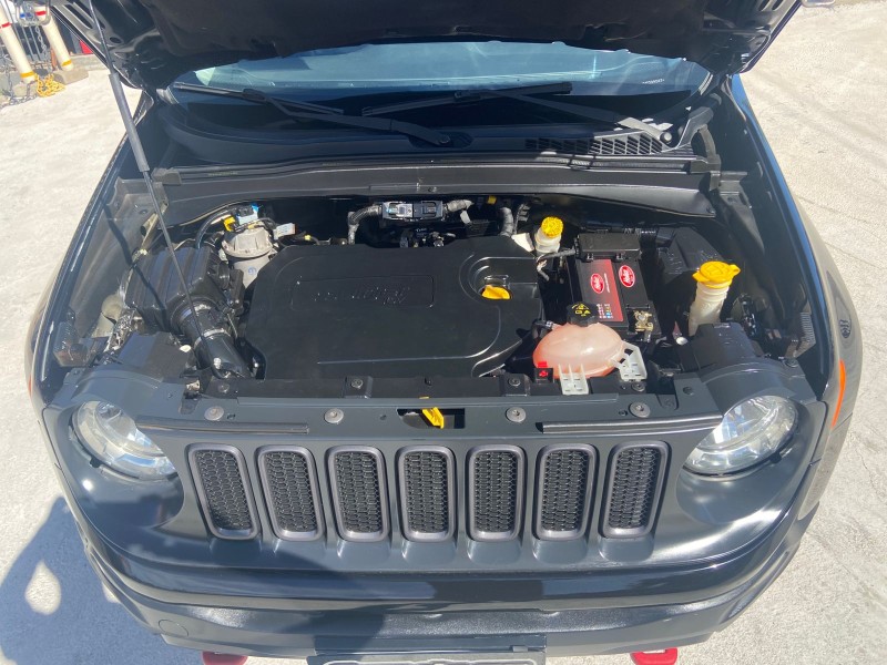 RENEGADE 2.0 16V TURBO DIESEL TRAILHAWK 4P 4X4 AUTOMÁTICO - 2016 - CAXIAS DO SUL