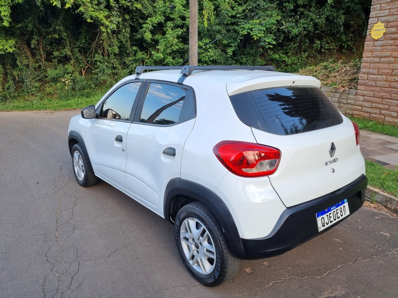 KWID 1.0 12V SCE FLEX LIFE MANUAL - 2019 - ARROIO DO MEIO