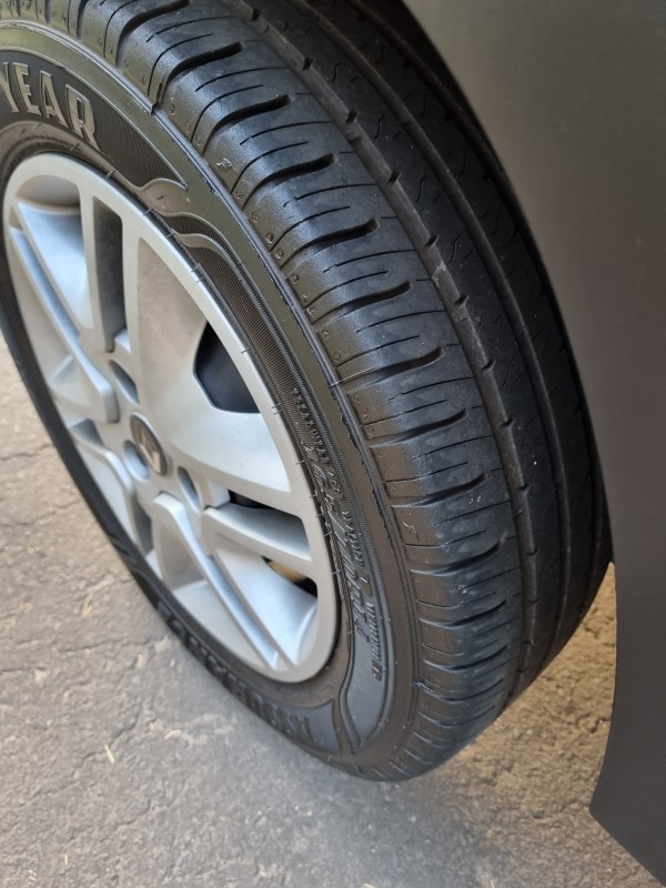 KWID 1.0 12V SCE FLEX LIFE MANUAL - 2019 - ARROIO DO MEIO