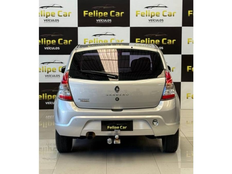 SANDERO 1.0 EXPRESSION 16V FLEX 4P MANUAL - 2014 - CAXIAS DO SUL
