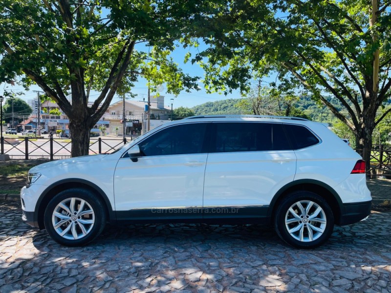 TIGUAN 1.4 ALLSPACE COMFORT 250 TSI FLEX 4P - 2018 - NOVO HAMBURGO