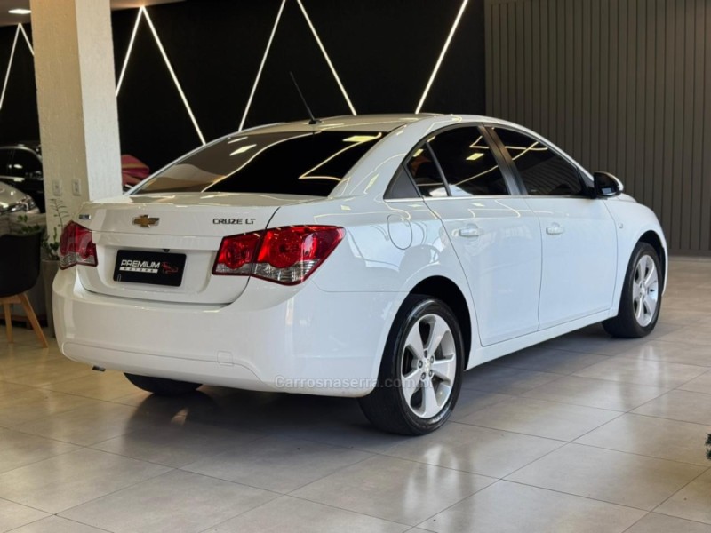 CRUZE 1.8 LT 16V FLEX 4P AUTOMÁTICO - 2013 - DOIS IRMãOS