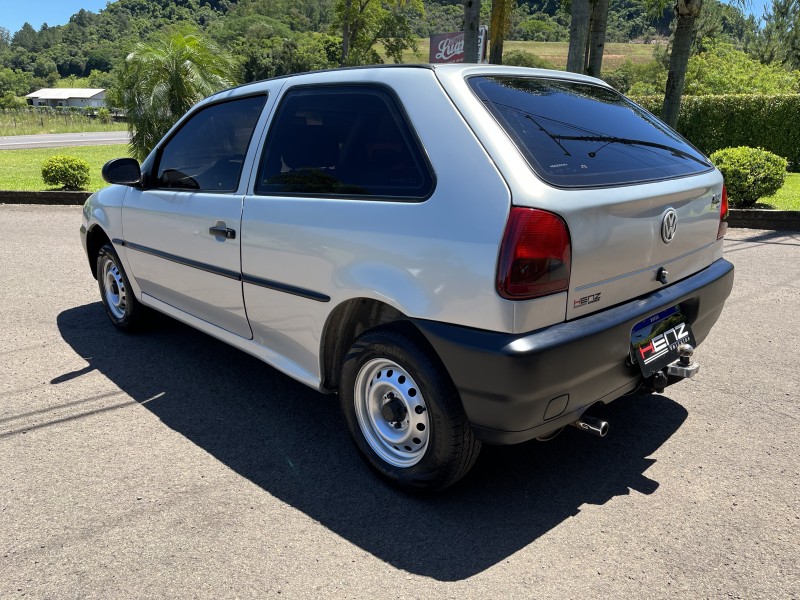 GOL 1.0 8V GASOLINA 2P MANUAL - 1999 - BOM PRINCíPIO