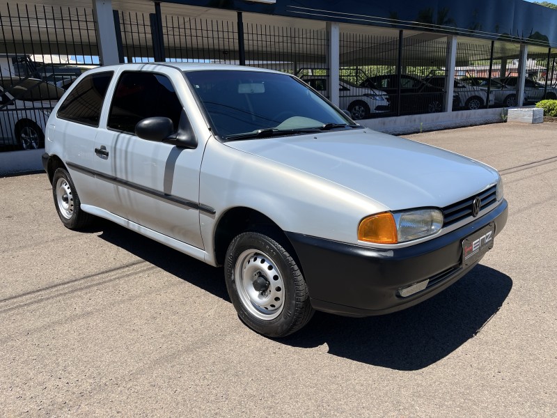 GOL 1.0 8V GASOLINA 2P MANUAL - 1999 - BOM PRINCíPIO