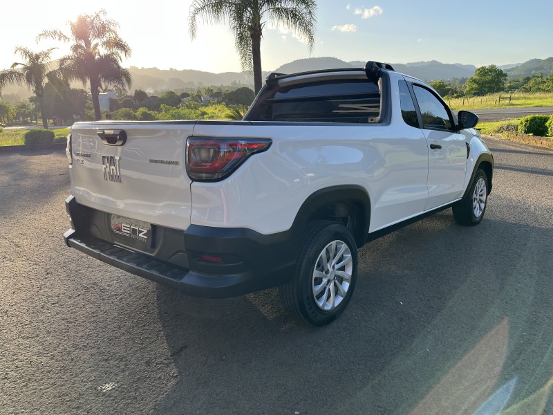 STRADA 1.4 ENDURANCE CD 8V FLEX 4P MANUAL - 2023 - BOM PRINCíPIO