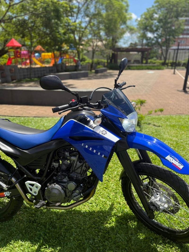 XT 660 R - 2012 - BROCHIER