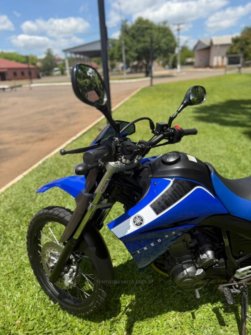 XT 660 R - 2012 - BROCHIER