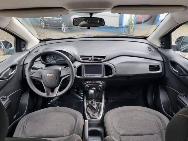 ONIX 1.4 MPFI LT 8V FLEX 4P MANUAL - 2013 - VACARIA