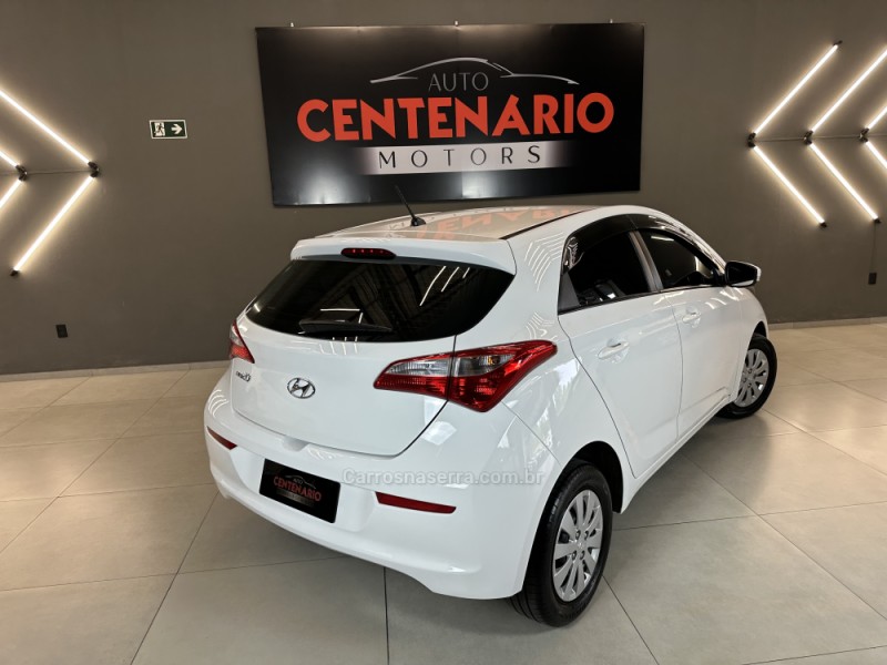 HB20 1.0 COMFORT 12V FLEX 4P MANUAL - 2017 - SAPIRANGA