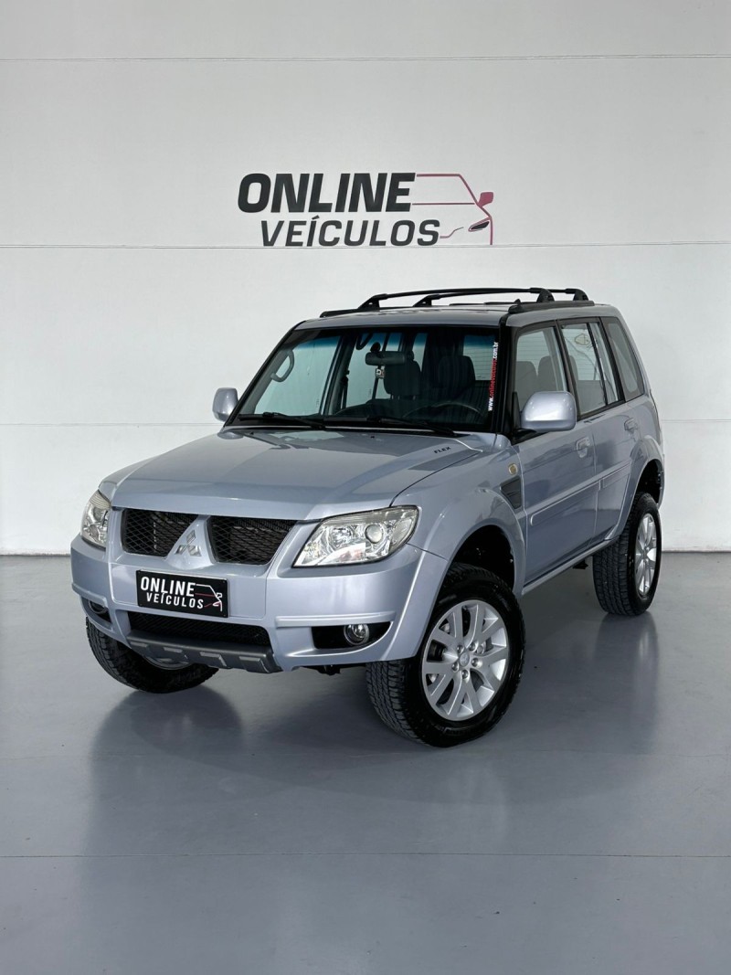 pajero tr4 2.0 4x4 16v 140cv flex 4p manual 2012 farroupilha